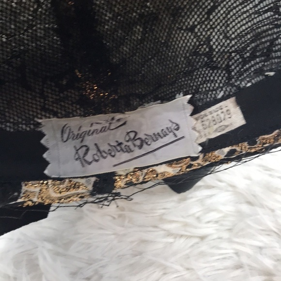 Vintage Roberta Bernay’s Veiled Gold Black Pillbox - Picture 8 of 10